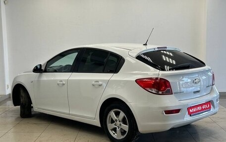 Chevrolet Cruze II, 2012 год, 800 000 рублей, 7 фотография