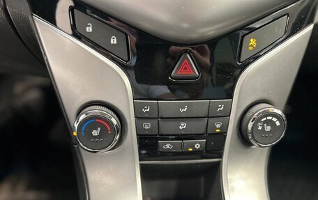 Chevrolet Cruze II, 2012 год, 800 000 рублей, 20 фотография