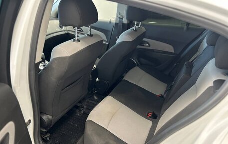 Chevrolet Cruze II, 2012 год, 800 000 рублей, 24 фотография