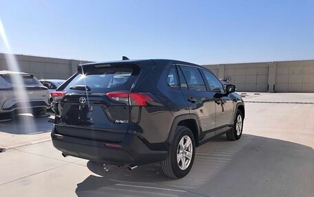 Toyota RAV4, 2025 год, 2 920 000 рублей, 14 фотография