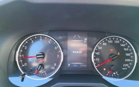 Toyota RAV4, 2025 год, 2 920 000 рублей, 9 фотография