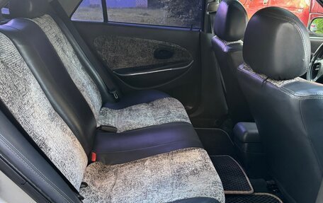 Mitsubishi Carisma I, 1997 год, 250 000 рублей, 11 фотография