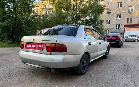 Mitsubishi Carisma I, 1997 год, 250 000 рублей, 8 фотография