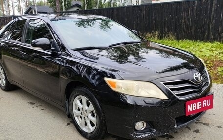Toyota Camry, 2009 год, 1 350 000 рублей, 2 фотография
