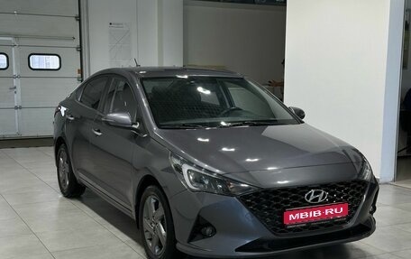 Hyundai Solaris II рестайлинг, 2021 год, 1 899 900 рублей, 1 фотография