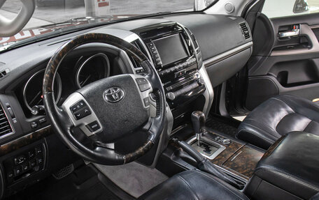 Toyota Land Cruiser 200, 2014 год, 4 100 000 рублей, 18 фотография