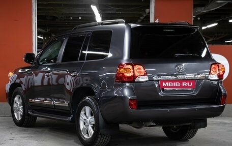 Toyota Land Cruiser 200, 2014 год, 4 100 000 рублей, 7 фотография