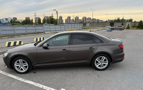 Audi A4, 2018 год, 1 950 000 рублей, 3 фотография