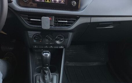 Skoda Rapid II, 2021 год, 1 650 000 рублей, 23 фотография