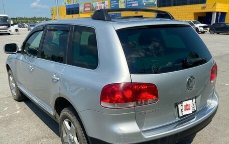 Volkswagen Touareg III, 2005 год, 800 000 рублей, 2 фотография