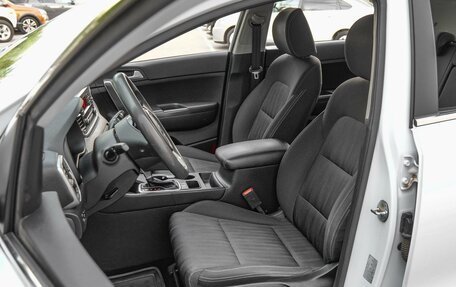 KIA Sportage IV рестайлинг, 2018 год, 2 310 000 рублей, 10 фотография
