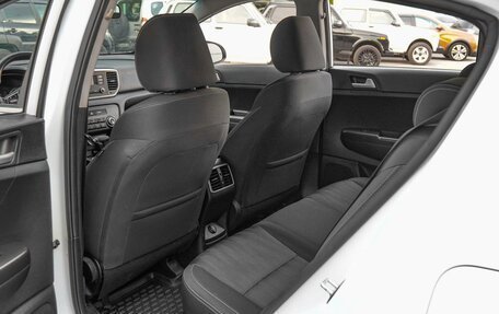 KIA Sportage IV рестайлинг, 2018 год, 2 310 000 рублей, 11 фотография
