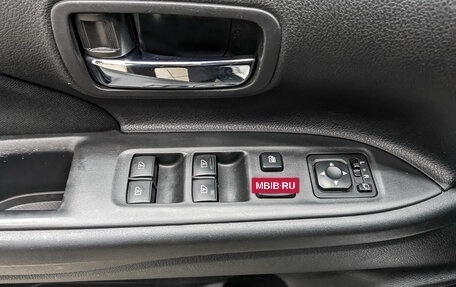 Mitsubishi Outlander III рестайлинг 3, 2021 год, 2 070 000 рублей, 24 фотография