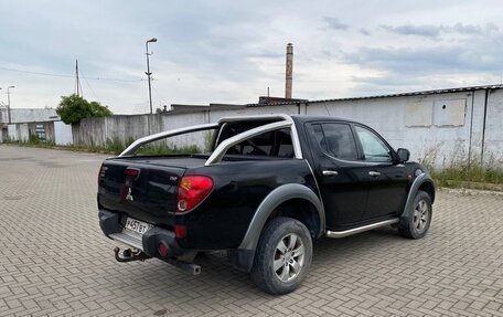 Mitsubishi L200 IV рестайлинг, 2007 год, 1 100 000 рублей, 6 фотография