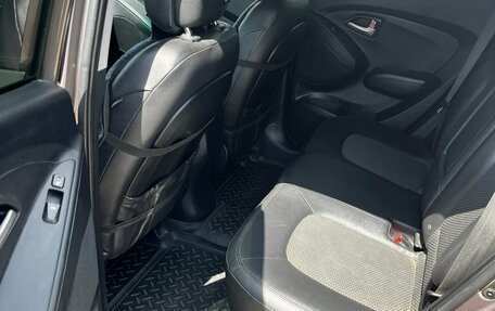 Hyundai ix35 I рестайлинг, 2013 год, 1 400 000 рублей, 10 фотография