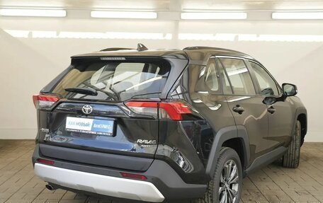 Toyota RAV4, 2024 год, 4 250 000 рублей, 4 фотография