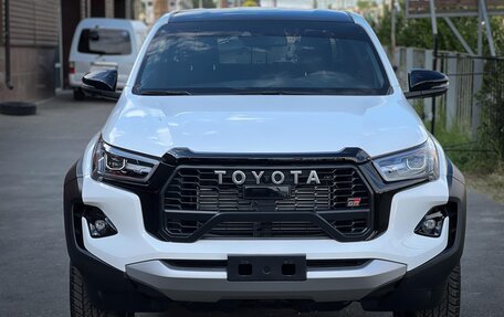 Toyota Hilux VIII, 2024 год, 7 600 000 рублей, 2 фотография