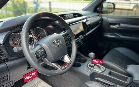 Toyota Hilux VIII, 2024 год, 7 600 000 рублей, 8 фотография