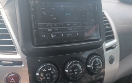 Mitsubishi Pajero Sport II рестайлинг, 2011 год, 1 800 000 рублей, 7 фотография