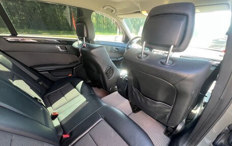 Mercedes-Benz E-Класс, 2010 год, 1 640 000 рублей, 8 фотография