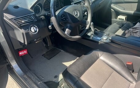 Mercedes-Benz E-Класс, 2010 год, 1 640 000 рублей, 15 фотография
