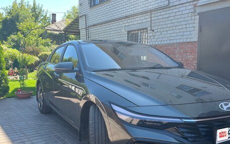 Hyundai Elantra, 2024 год, 2 290 000 рублей, 4 фотография