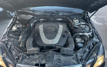 Mercedes-Benz E-Класс, 2011 год, 1 080 000 рублей, 8 фотография