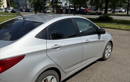 Hyundai Solaris II рестайлинг, 2016 год, 850 000 рублей, 2 фотография