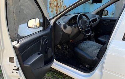 Renault Logan I, 2011 год, 370 000 рублей, 1 фотография