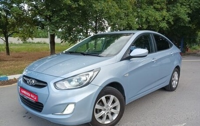 Hyundai Solaris II рестайлинг, 2012 год, 930 000 рублей, 1 фотография