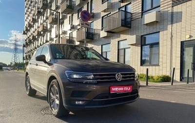 Volkswagen Tiguan II, 2018 год, 2 700 000 рублей, 1 фотография