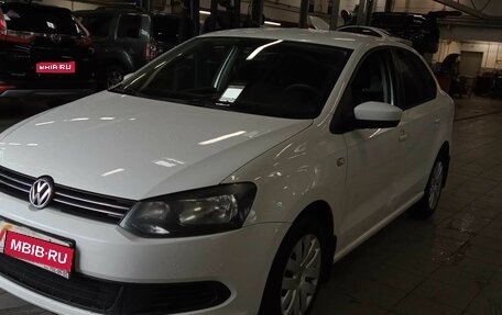Volkswagen Polo VI (EU Market), 2013 год, 799 000 рублей, 1 фотография