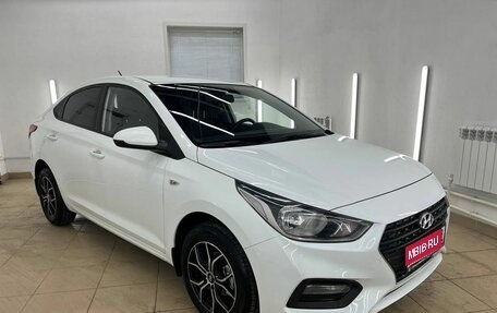 Hyundai Solaris II рестайлинг, 2017 год, 1 379 000 рублей, 1 фотография