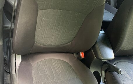 KIA Rio III рестайлинг, 2015 год, 890 000 рублей, 18 фотография