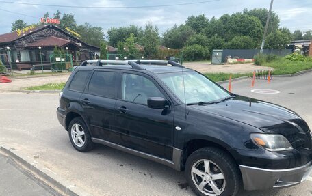 Mitsubishi Outlander III рестайлинг 3, 2004 год, 600 000 рублей, 3 фотография