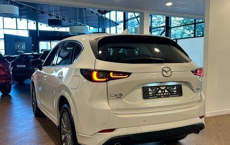 Mazda CX-5 II, 2025 год, 4 990 000 рублей, 2 фотография