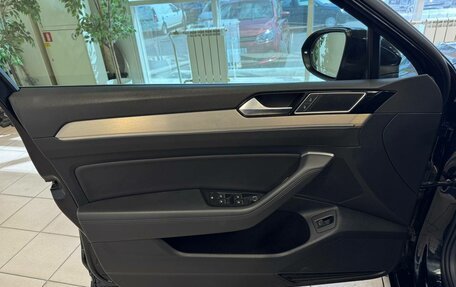 Volkswagen Passat B8 рестайлинг, 2015 год, 1 850 000 рублей, 14 фотография