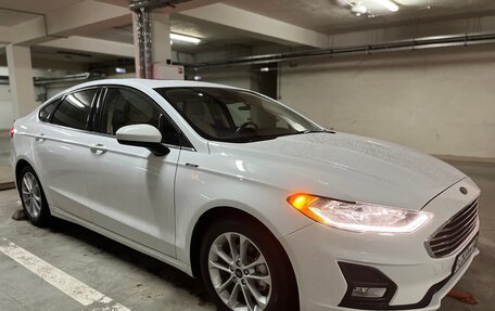 Ford Fusion (North America) II, 2020 год, 1 650 000 рублей, 8 фотография