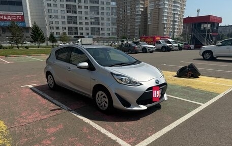 Toyota Aqua I, 2018 год, 1 300 000 рублей, 8 фотография