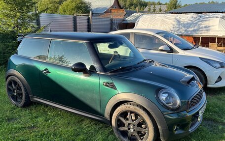 MINI Hatch, 2007 год, 950 000 рублей, 25 фотография