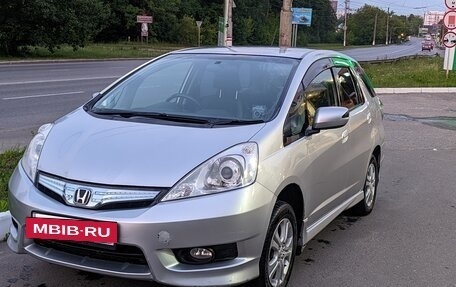 Honda Fit Shuttle I рестайлинг, 2012 год, 1 050 000 рублей, 3 фотография