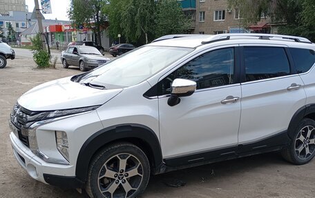 Mitsubishi Xpander, 2022 год, 2 550 000 рублей, 2 фотография