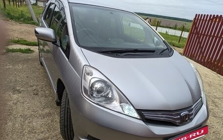 Honda Fit Shuttle I рестайлинг, 2012 год, 1 050 000 рублей, 9 фотография