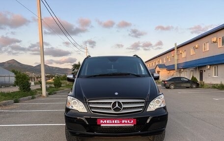 Mercedes-Benz Viano, 2014 год, 2 550 000 рублей, 3 фотография