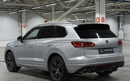 Volkswagen Touareg III, 2018 год, 4 699 000 рублей, 8 фотография