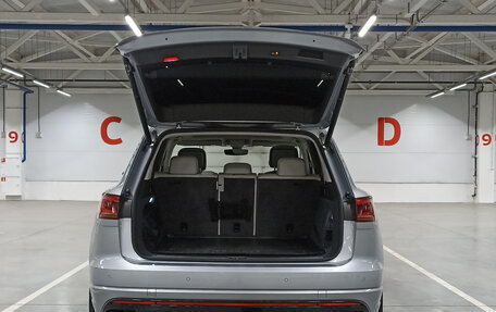 Volkswagen Touareg III, 2018 год, 4 699 000 рублей, 12 фотография