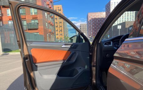 Volkswagen Tiguan II, 2018 год, 2 700 000 рублей, 8 фотография