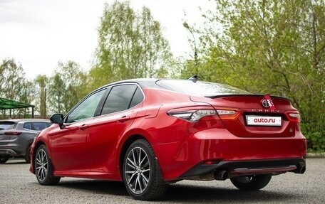 Toyota Camry, 2021 год, 3 150 000 рублей, 6 фотография
