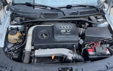 Audi TT, 2002 год, 950 000 рублей, 4 фотография