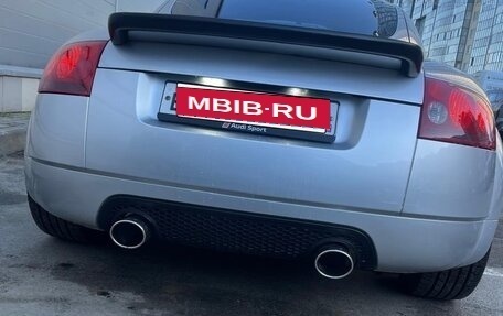 Audi TT, 2002 год, 950 000 рублей, 7 фотография